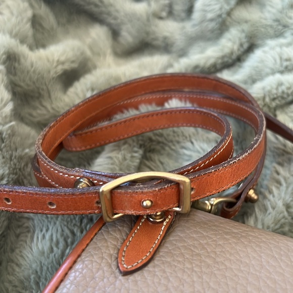 Vintage Dooney and Bourke Bag - Picture 8 of 12